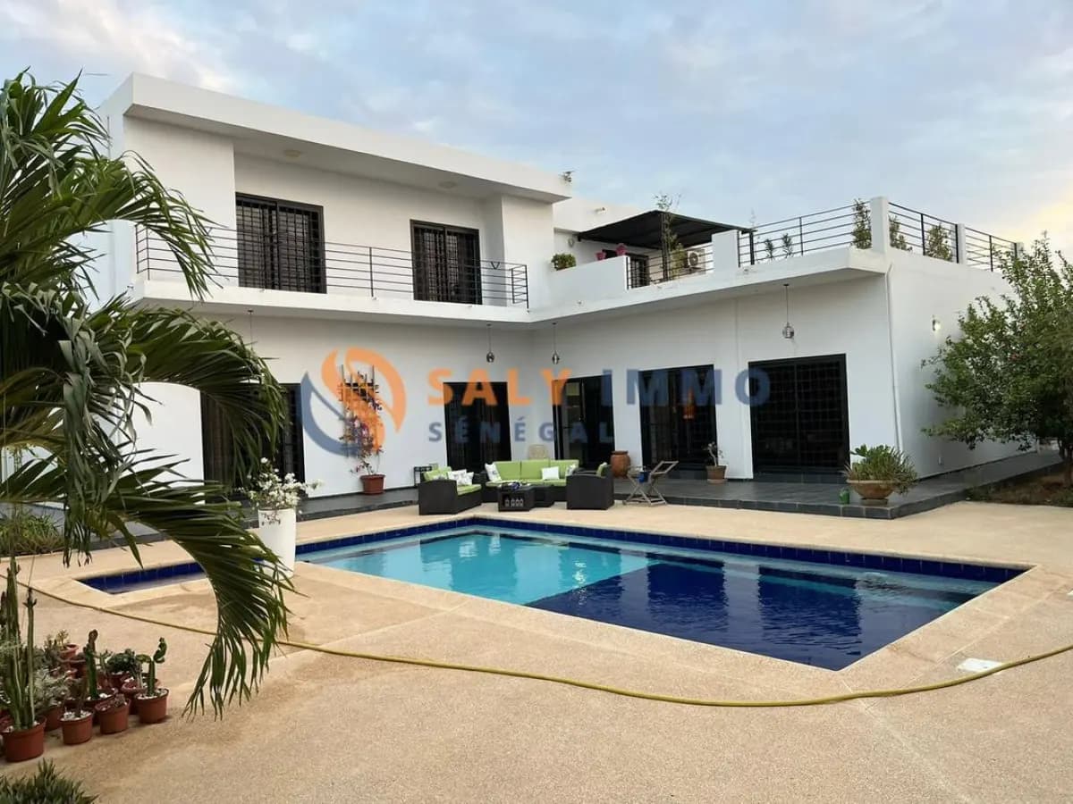 Villa à louer à Somone
