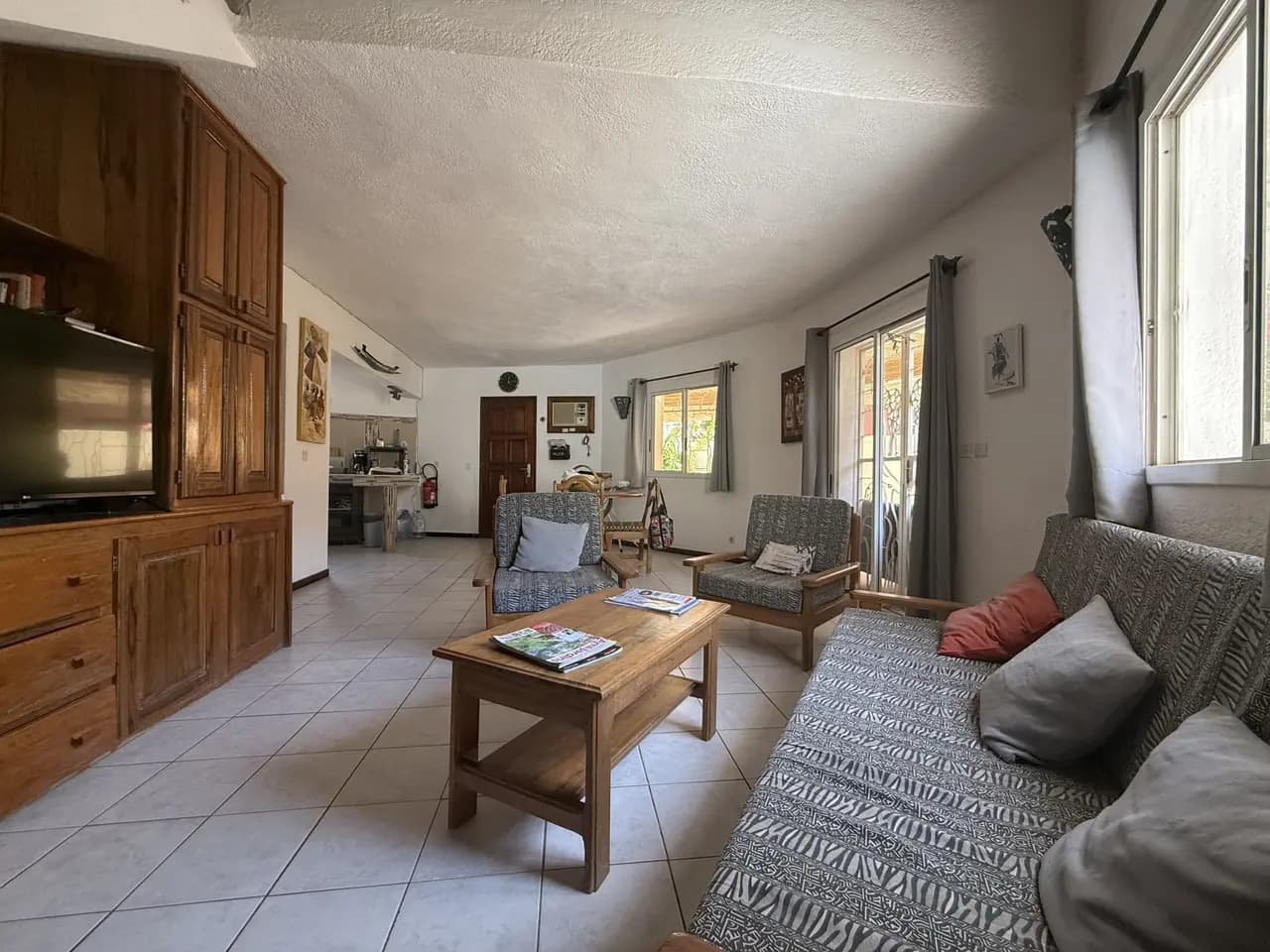Villa 4 chambres à vendre à Saly - miniature 3