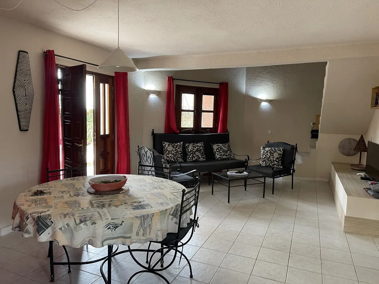 Villa 2 chambres avec piscine à vendre à Saly